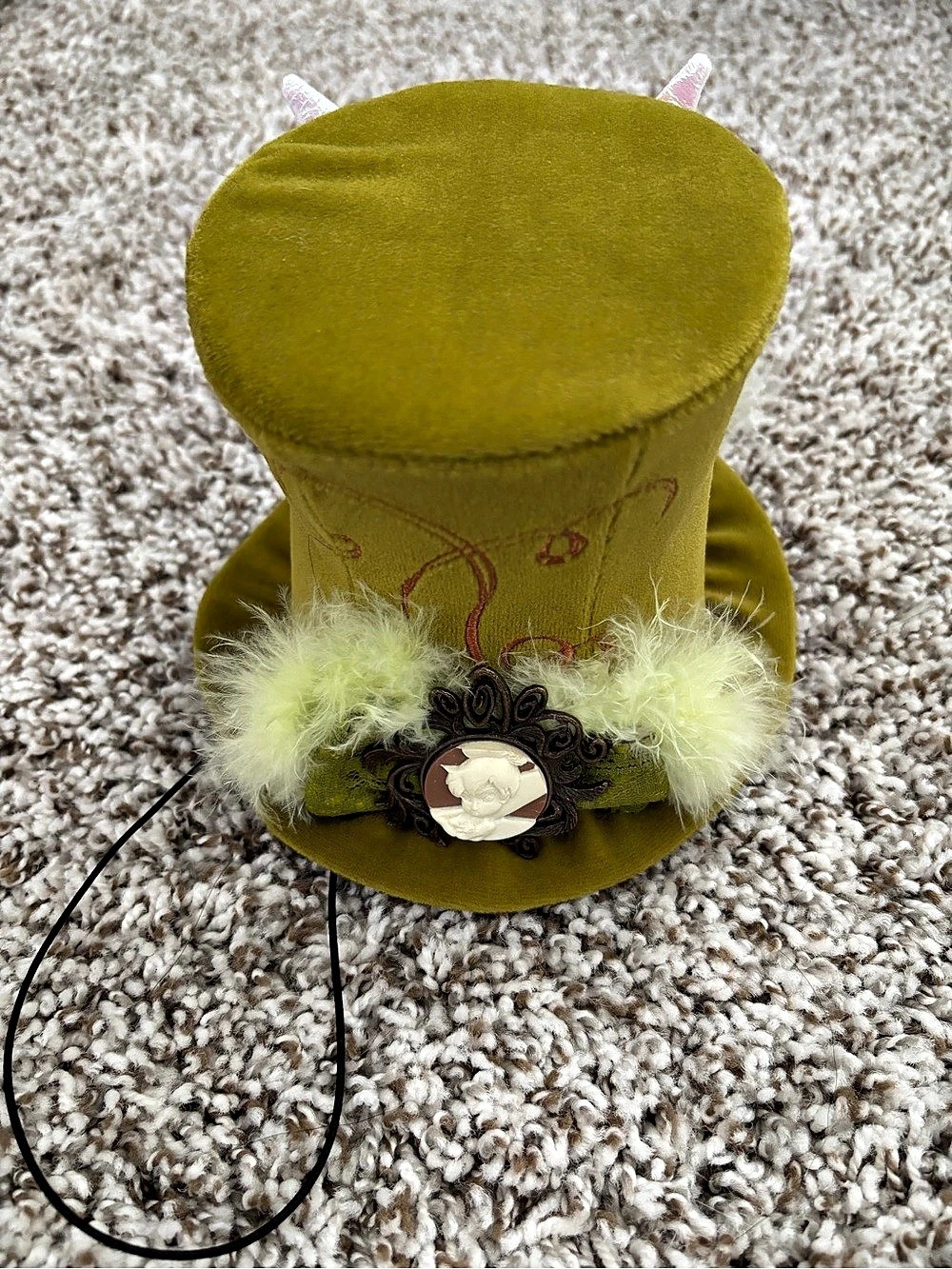 Disney Parks Tinker Bell Mini Top Hat Green & Brown
